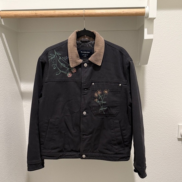 Abercrombie & Fitch Black Jacket with Floral Embroidery - Picture 1 of 5